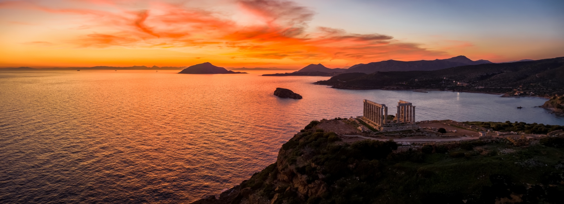 Private Tours Background Cover